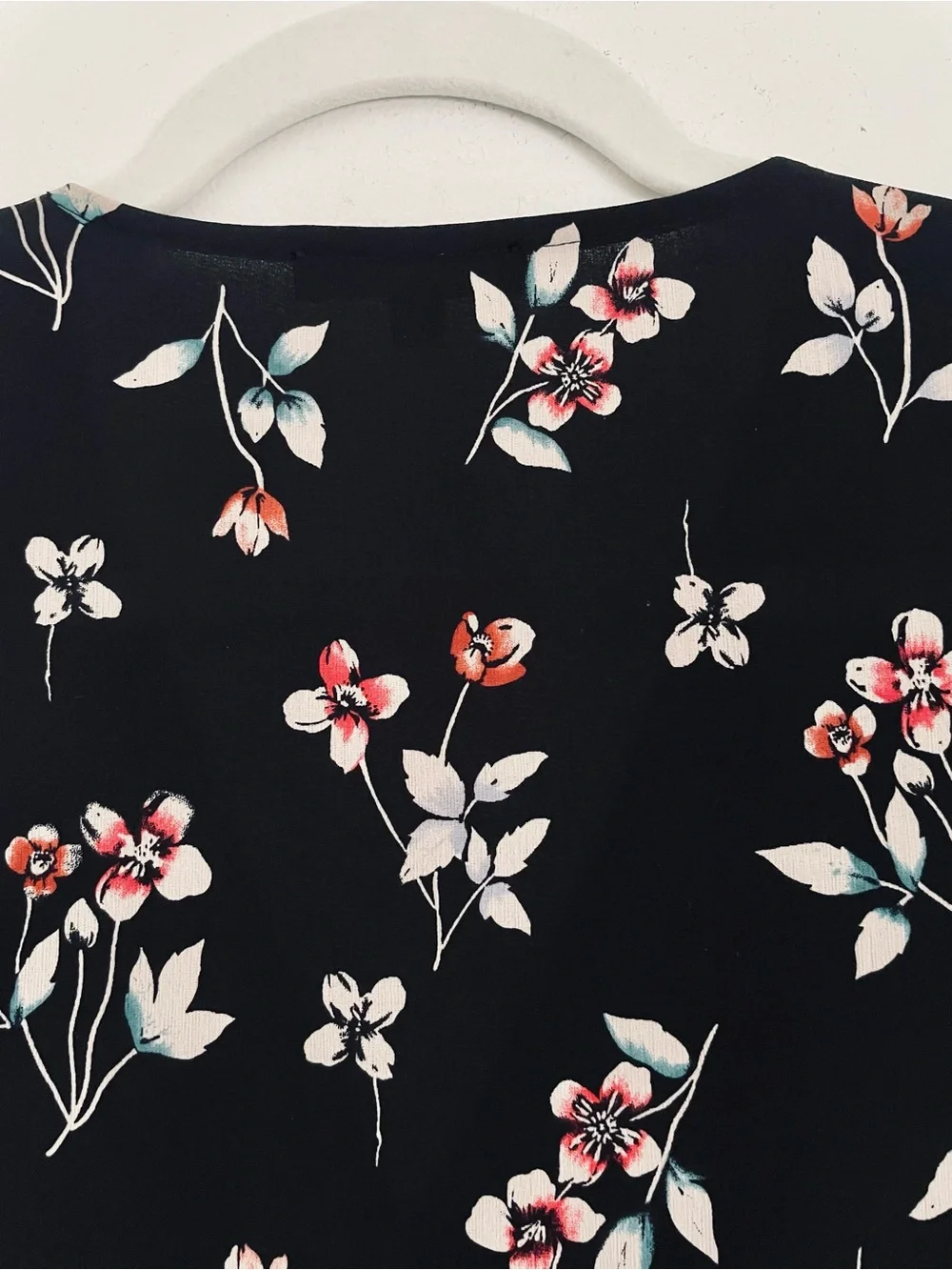 Madewell Botanical Print Wrap Top Blouse in True Black Size S EUC